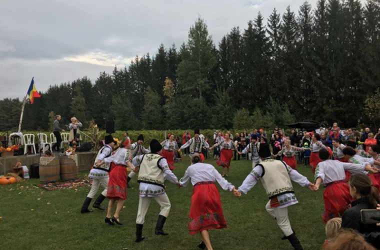 Sărbătoarea Hai Noroc in Canada - un simbol al legendei vii a Moldovei (FOTO)