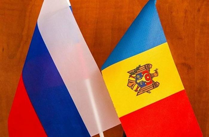 La Moscova au rămas femeile-diplomați și ambasadorul