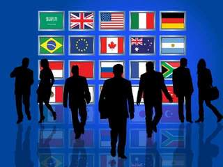 Toată Europa vorbește despre deportări