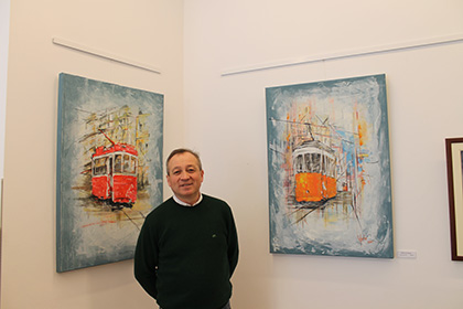 В Сетубале открылась выставка картин молдавского художника Валентина Гуцу 